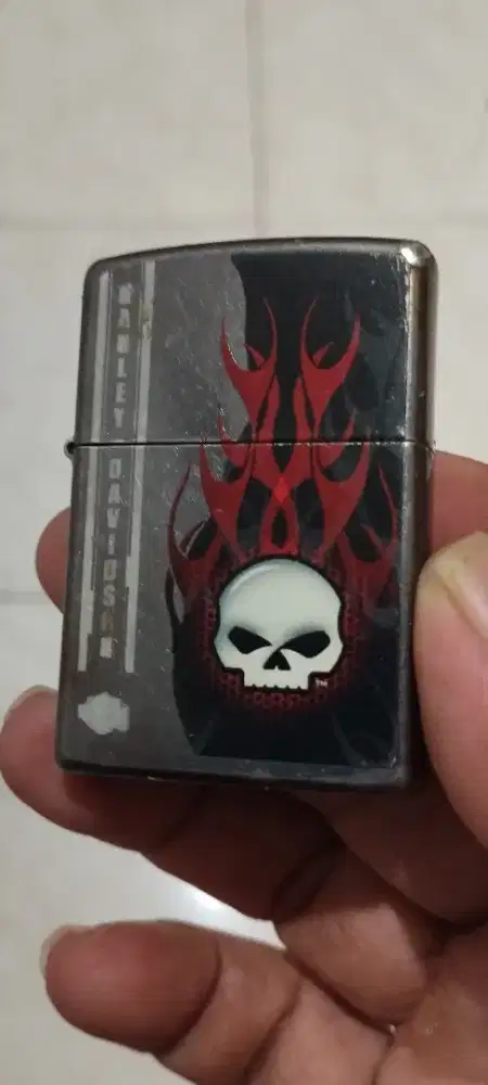 Zippo original harley Davidson skull Black