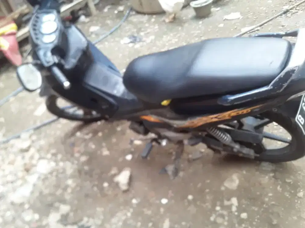 Montor Kawasaki Zx130