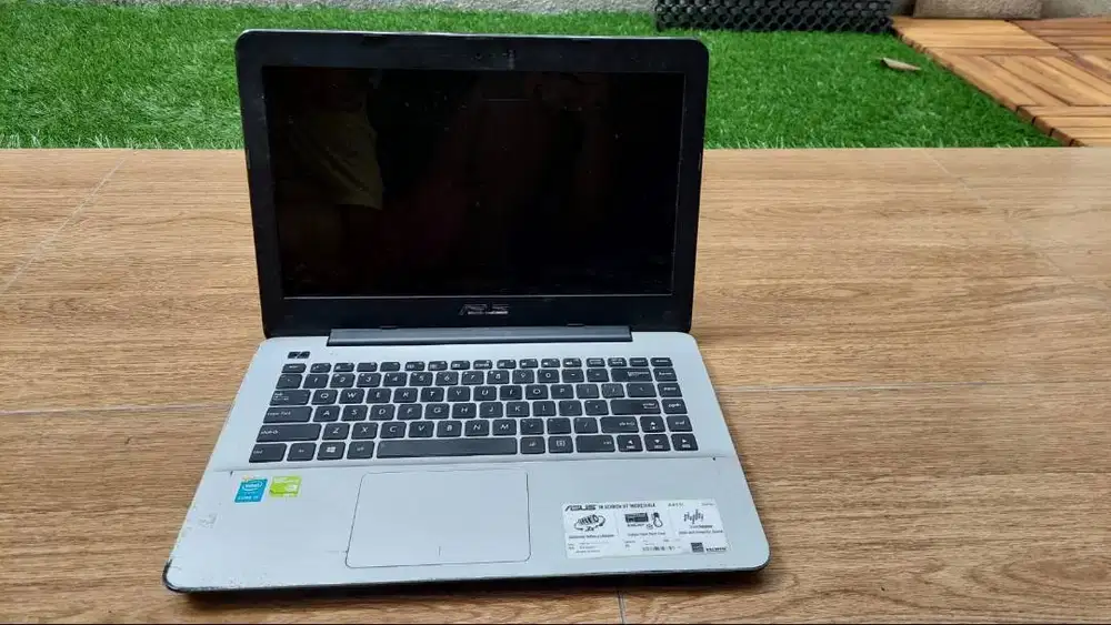 Dijual SATSET Laptop asus A455L, kondisi normal
