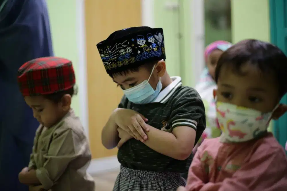 Lowongan Guru Daycare, Care Taker dan atau Baby Sitter