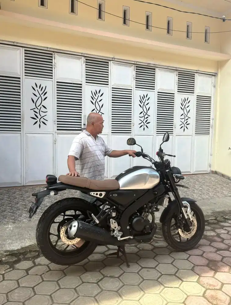 YAMAHA XSR Tahun 2021 (tangan pertama)