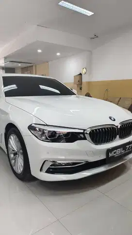 BMW 530i G30 luxury odo 20rb Tahun 2018