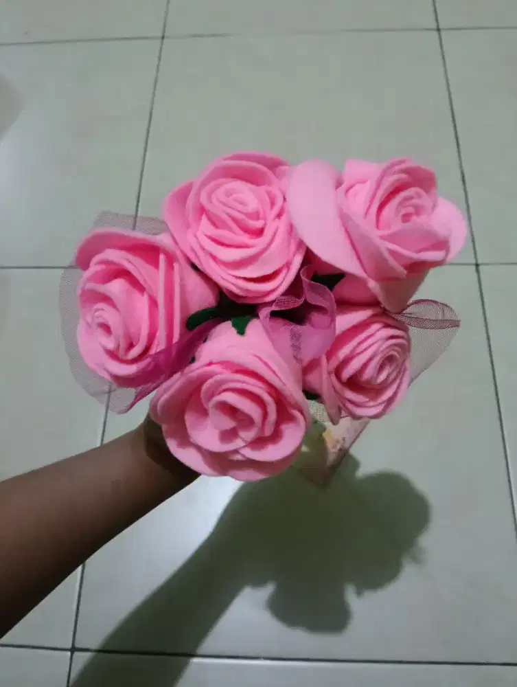 Buket Bunga Mawar Flanel