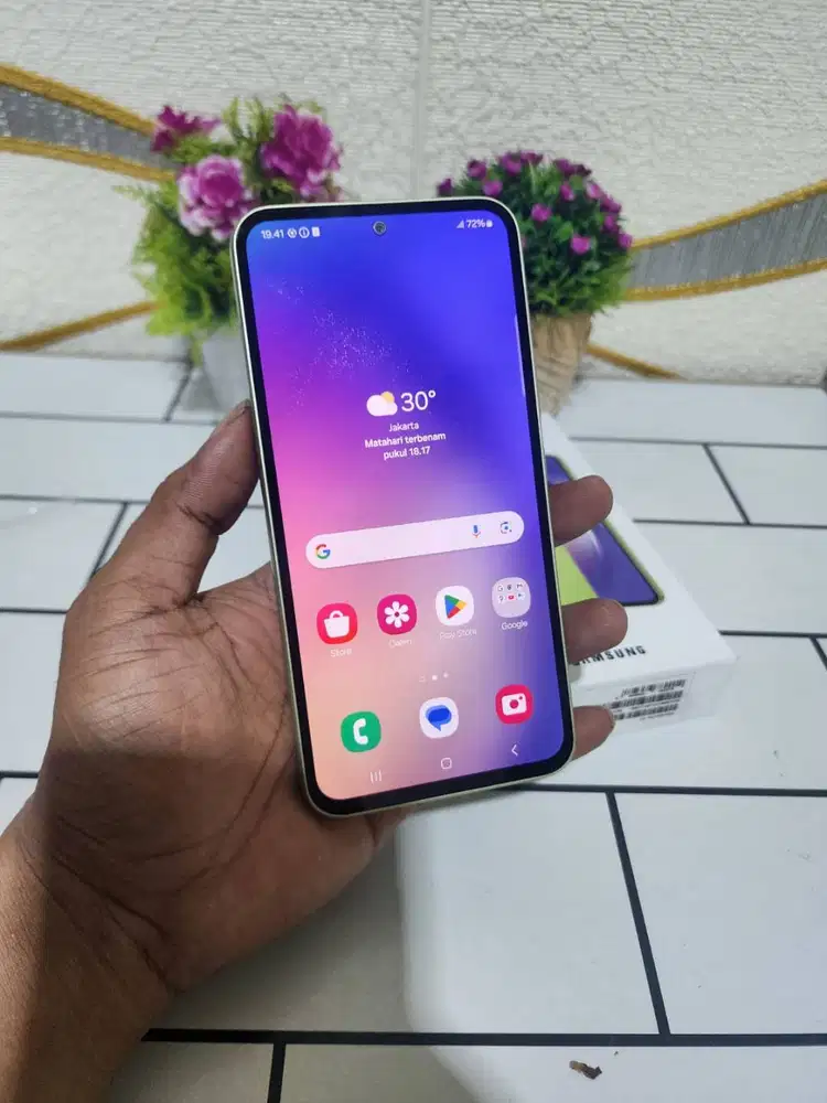 Galaxy S24 Ultra 256 GB lengkap sein