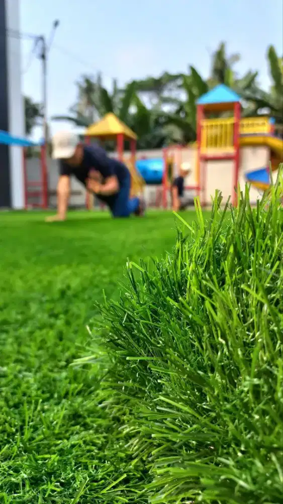 Rumput Sintetis Permeter persegi