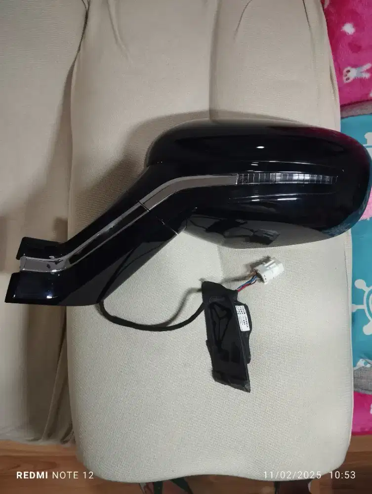 Cover Spion Kiri Assy Wuling Airev
