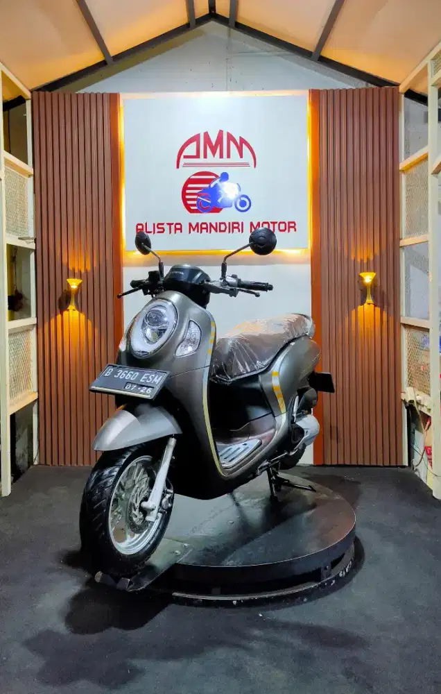 SCOOPY PRESTIGE TH.2021