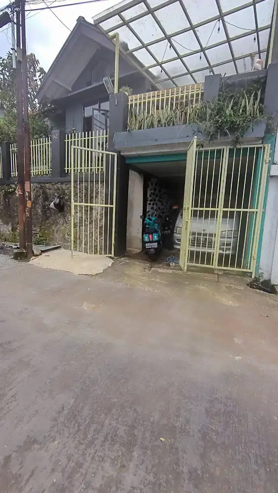 Rumah 2 Lantai Murah dan Nyaman Siap Huni Jatihandap Bandung Timur