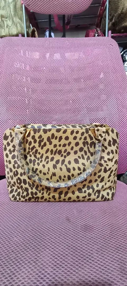 Top Handle Motif Leopard