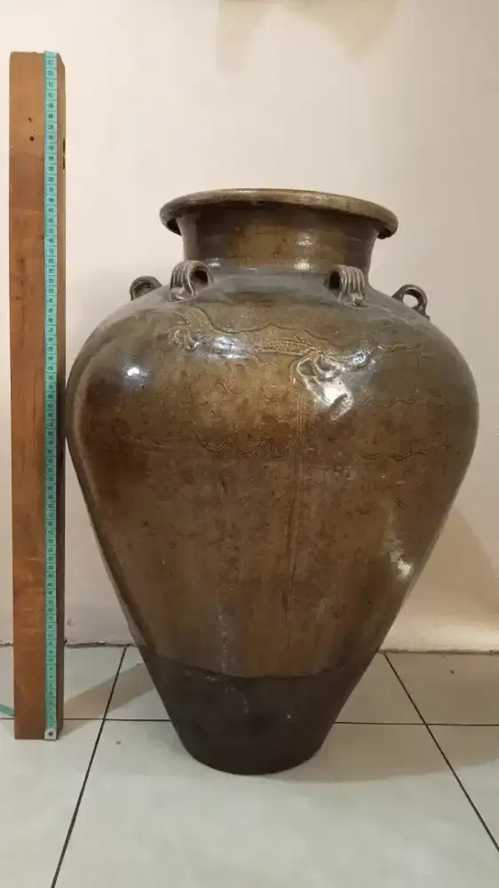 Guci Kuno Kalimantan