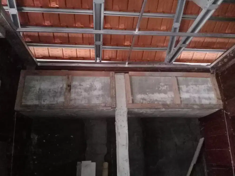 Renofasi rumah dan villa