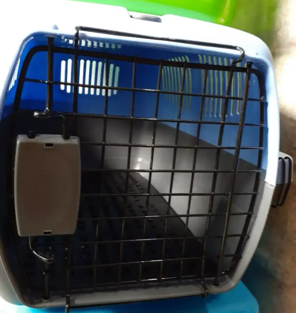 Petcargo Pintu Besi Untuk kucing dan reptil