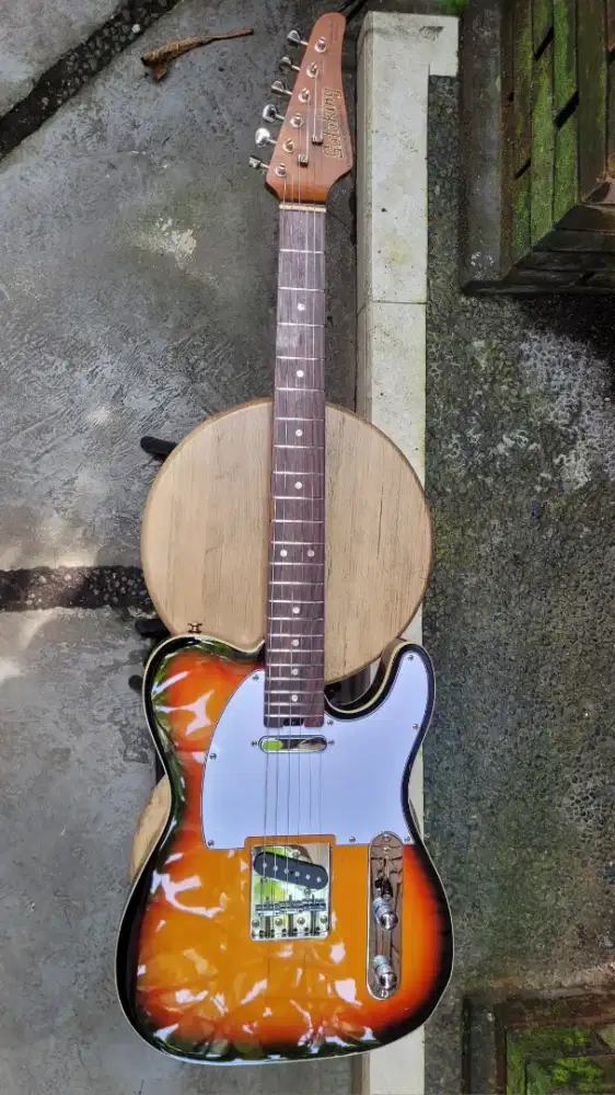 Soloking T-1B MKII 3-Tone Sunburst