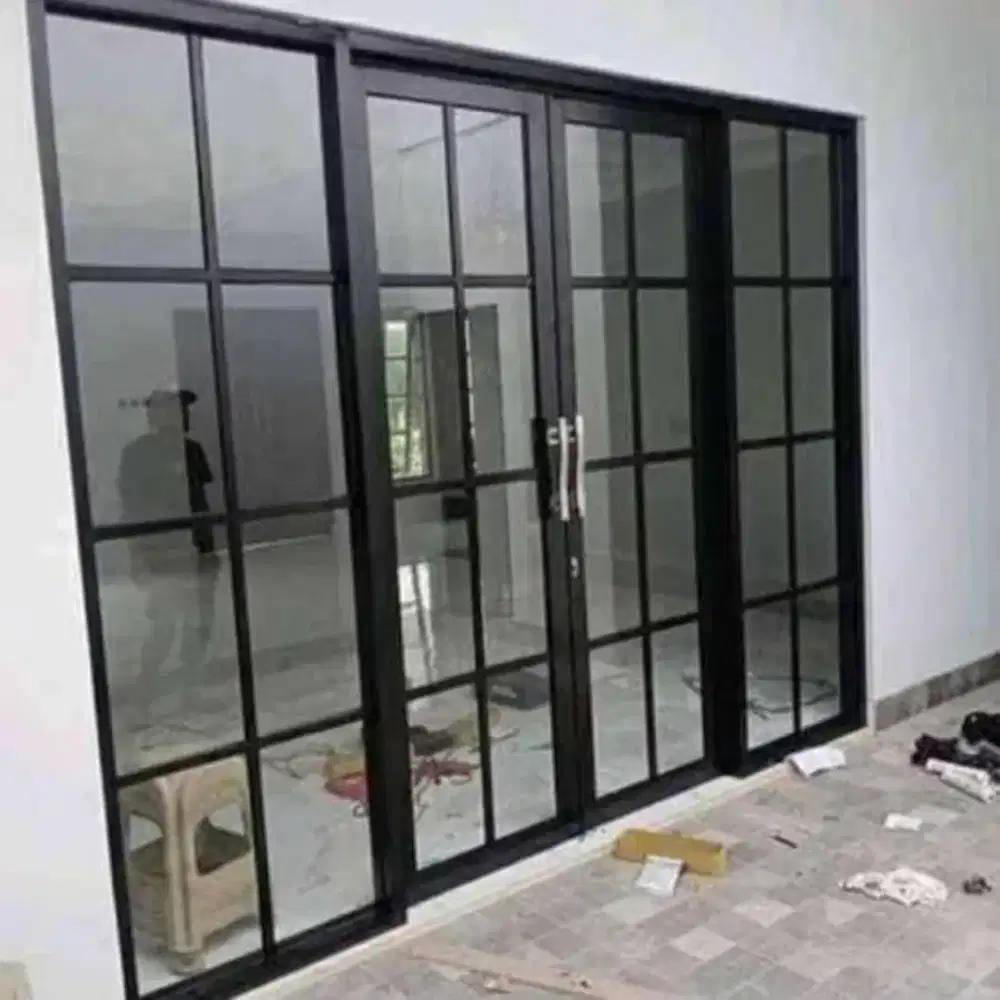 Pintu Aluminiun Ornamen Mewah