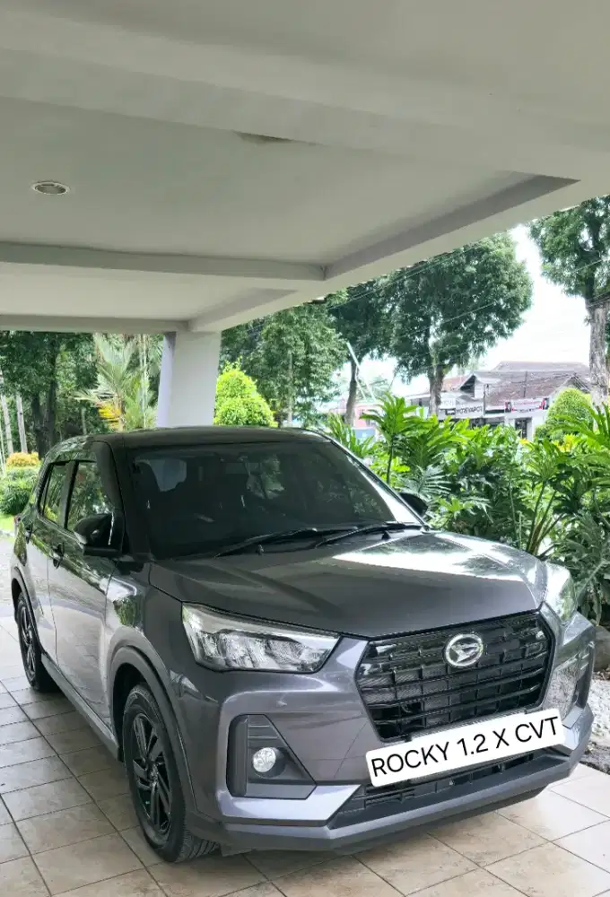 Daihatsu Rocky X AT 1.2 STD abu-abu metalic