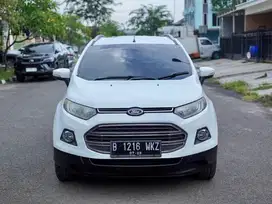 Ford Ecosport Titanium AT 2015 Putih