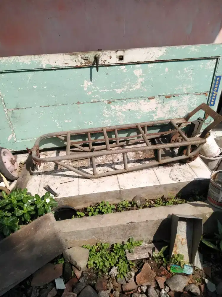 Lori besi lawas vintage