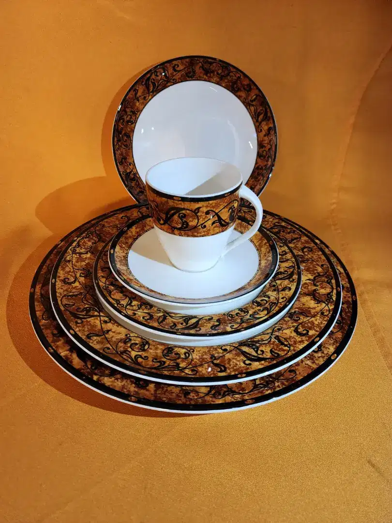 Dinner set saint james