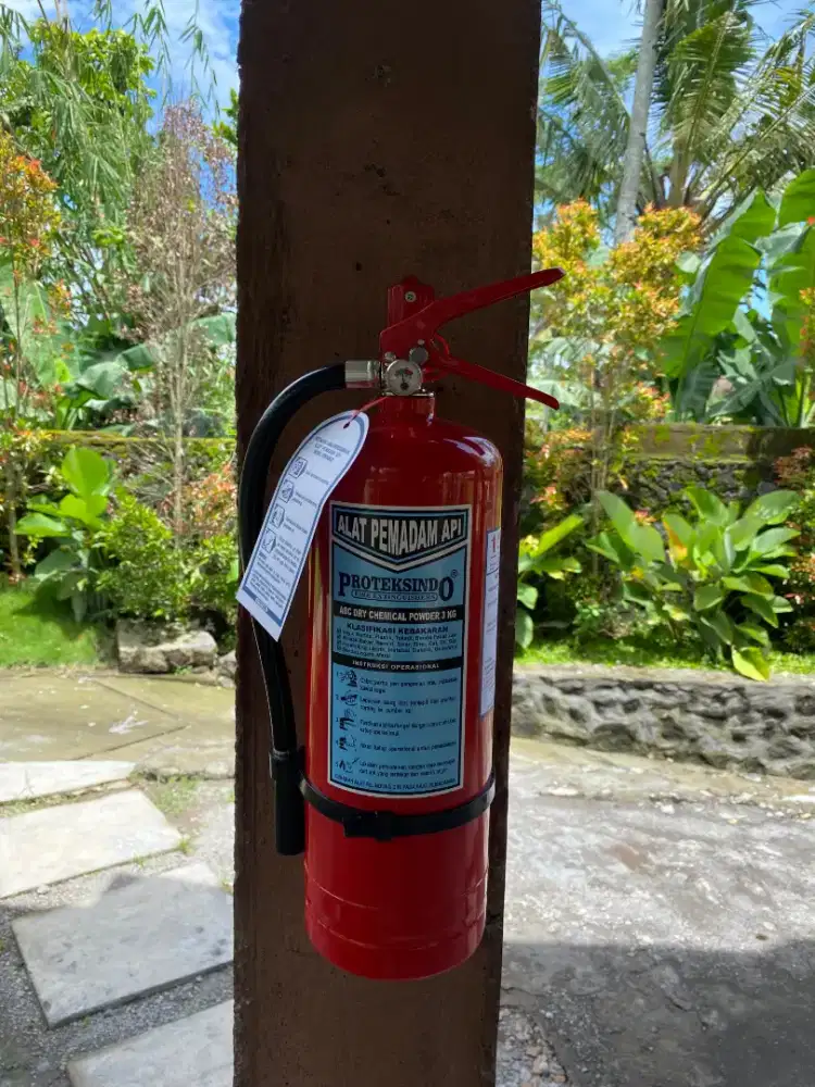 ALAT KEAMANAN DAPUR RUMAH GARASI GENSET APAR MURAH TABUNG PEMADAM API