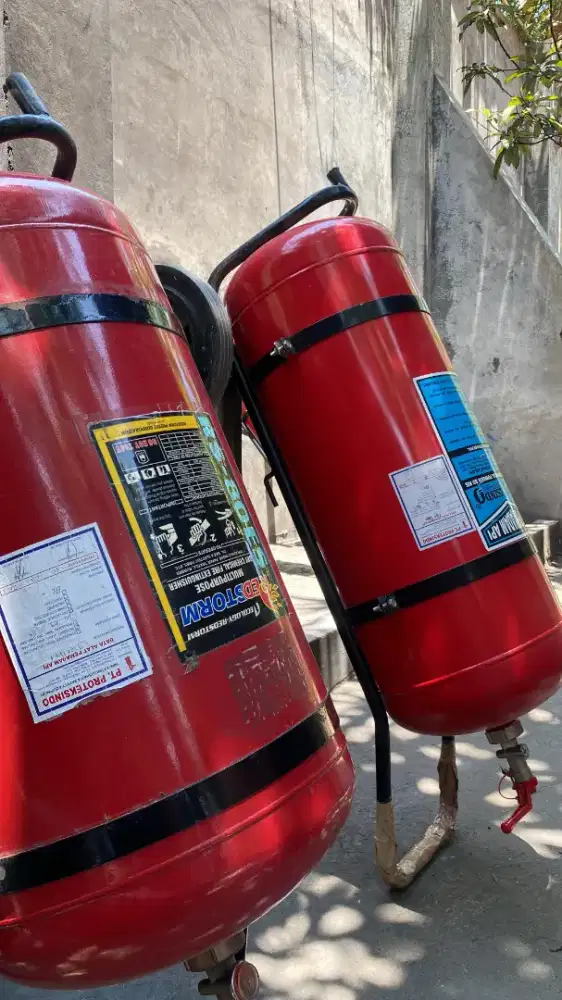 ISI ULANG APAR SEMUA UKURAN MURAH SEGALA MERK TABUNG PEMADAM