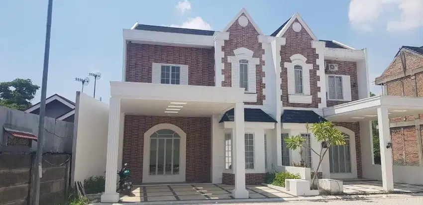Rumah Hook cemara suites pekanbaru dijual cepat