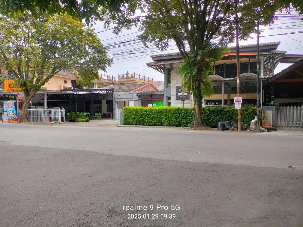 Jual tanah dan rumah