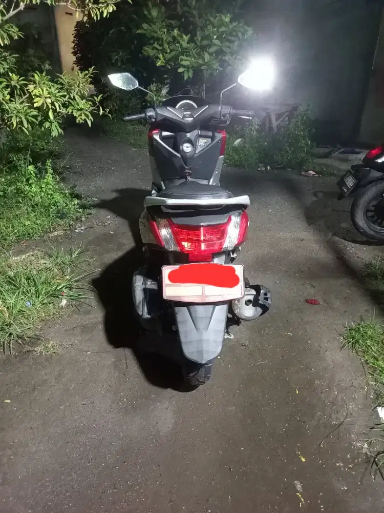 Di jual yamaha NMAX tahun 2016