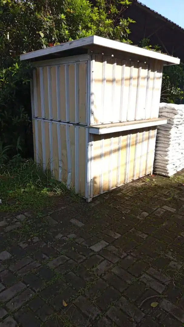 Gerobak kontainer