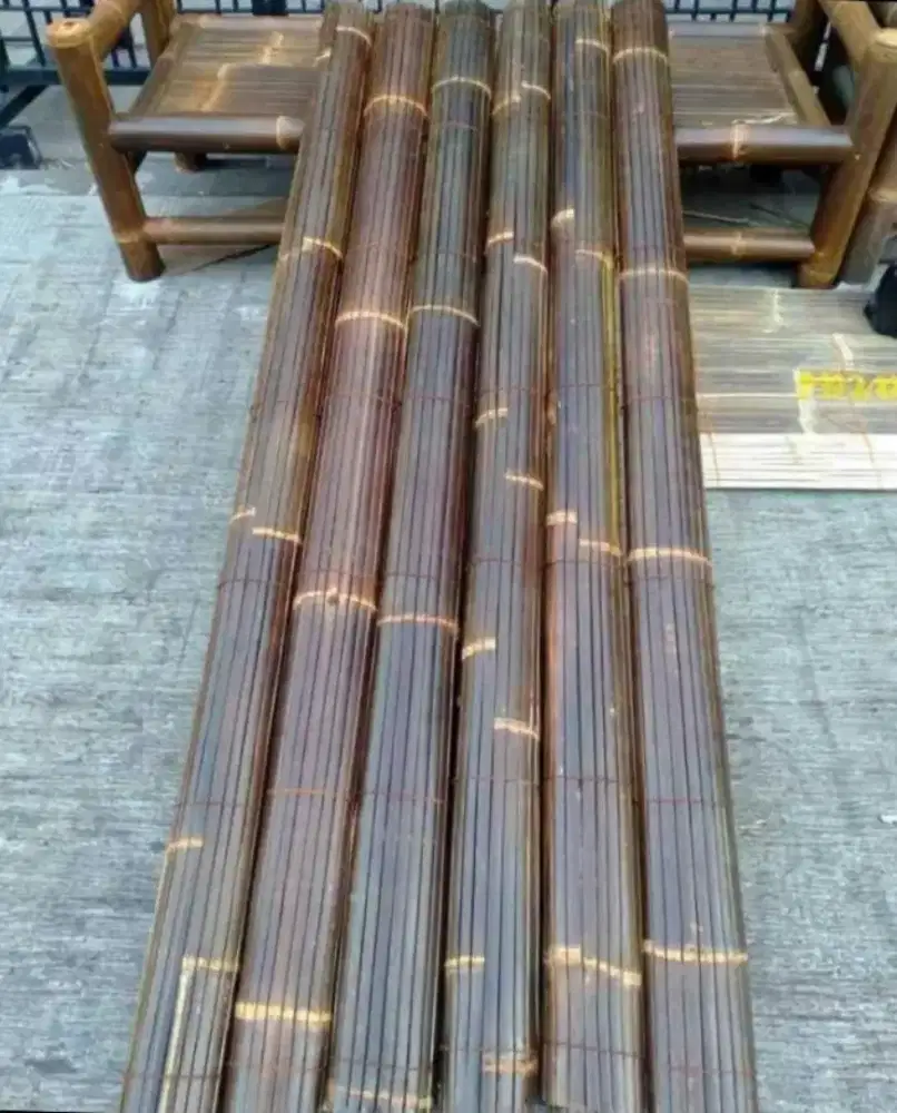 Tirai bambu Wulung tampias