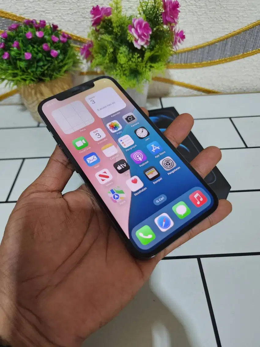 iPhone 14 512 GB ibox lengkap mulus ori