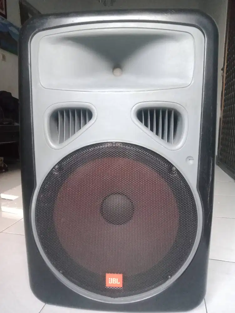Speaker JBL Aktif EON 15