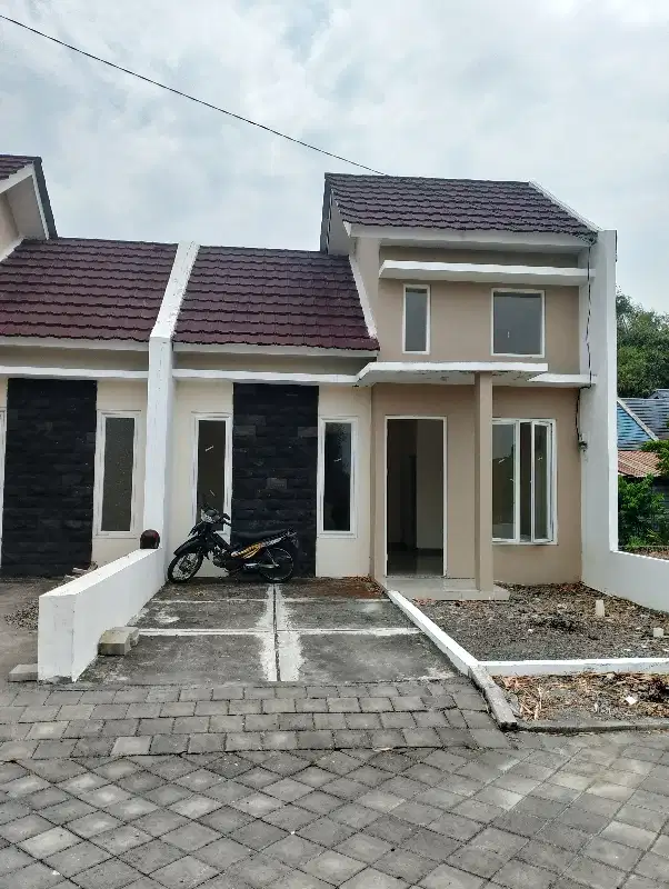 rumah di sidoarjo