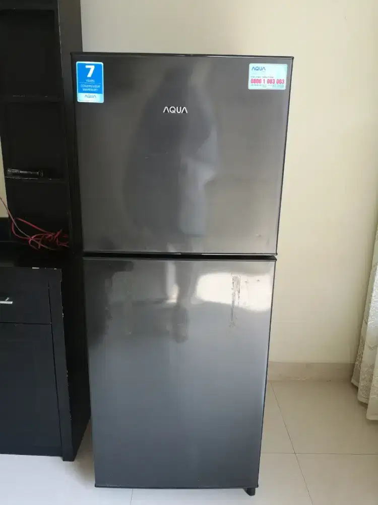 DI JUAL KULKAS AQUA ADR 251/ADR 261