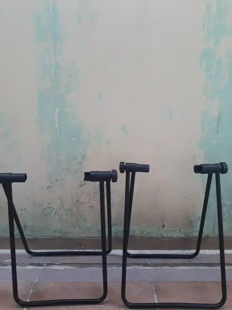 paddock(penyangga ban sepeda) 2 pcs