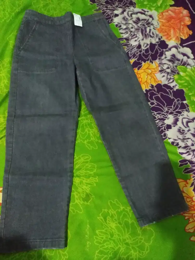 Celana jeans wanita premiuman