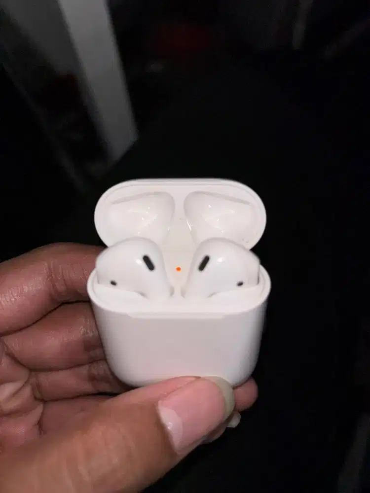 Apple airpods gen 2