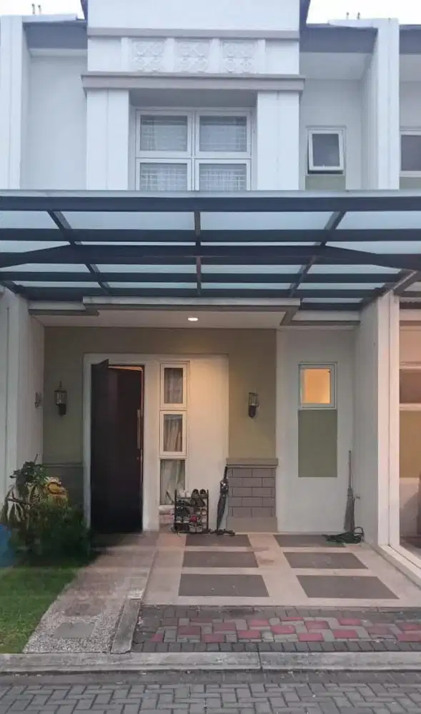 Dijual Rumah Di Savia Nusa Loka Bsd