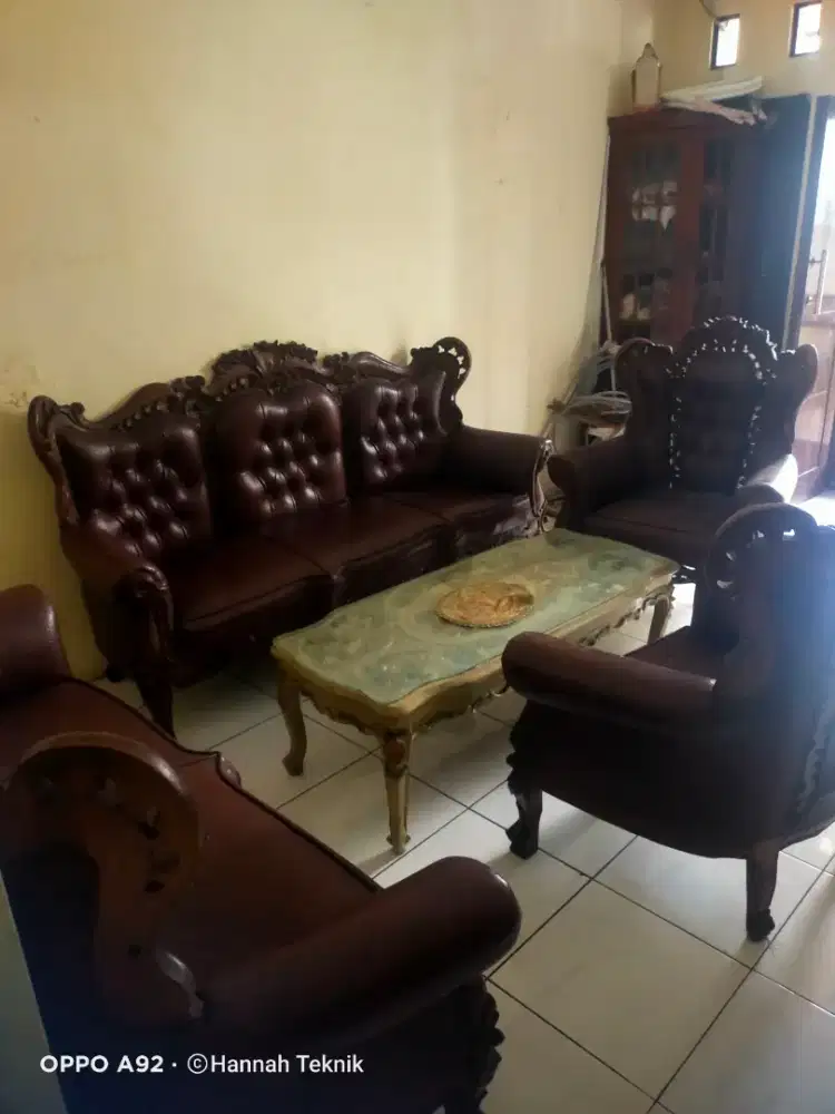 Kursi ruang tamu jati