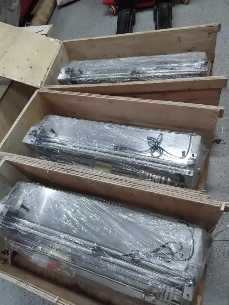 Mesin lem hardcover uk 720