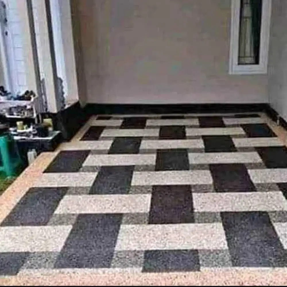 Lantai batu sikat carport