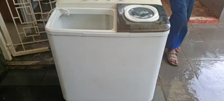 Mesin cuci toshiba
