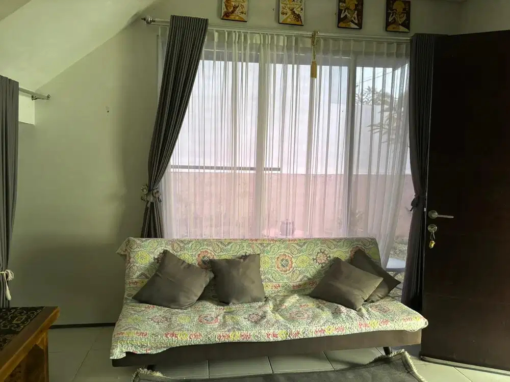 Rumah furniture one gate sistem di puri gading jimbaran