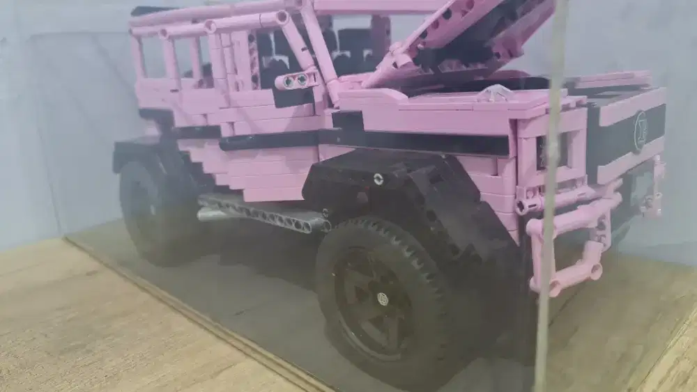 Miniatur lego mobil G-class Brabus