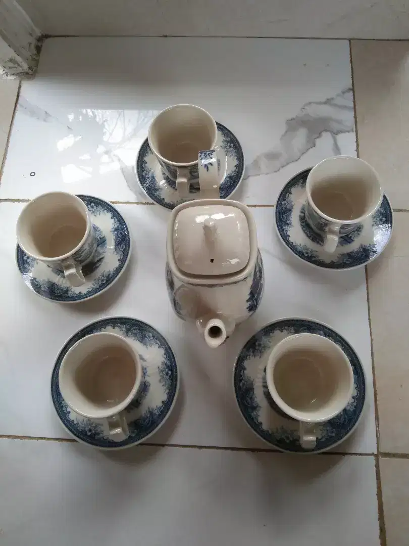 Tea set Homestead
