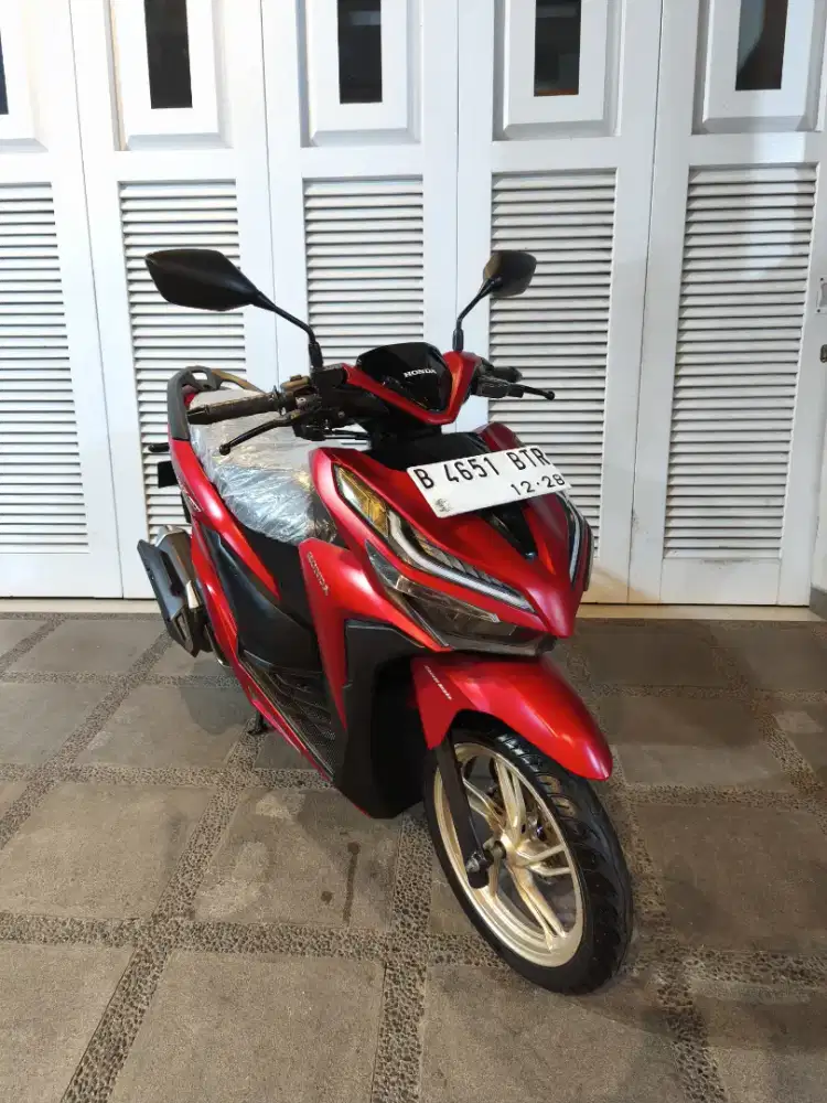 Bissmillah dijual motor Honda Vario LED new 150cc 2018