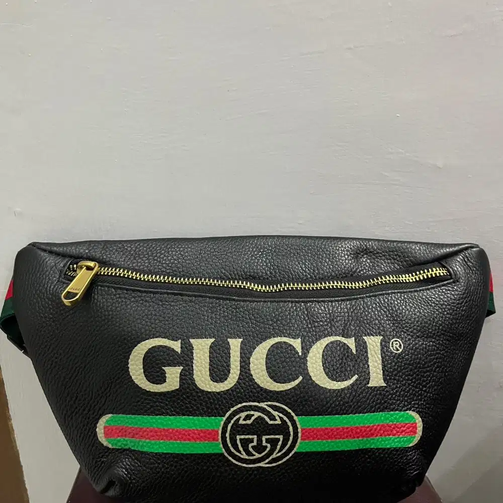 Waistbag Gucci kulit