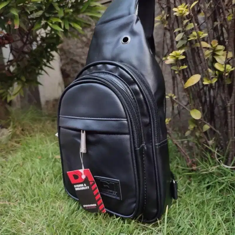 Tas selempang pria /Sling bag kulit sintetis