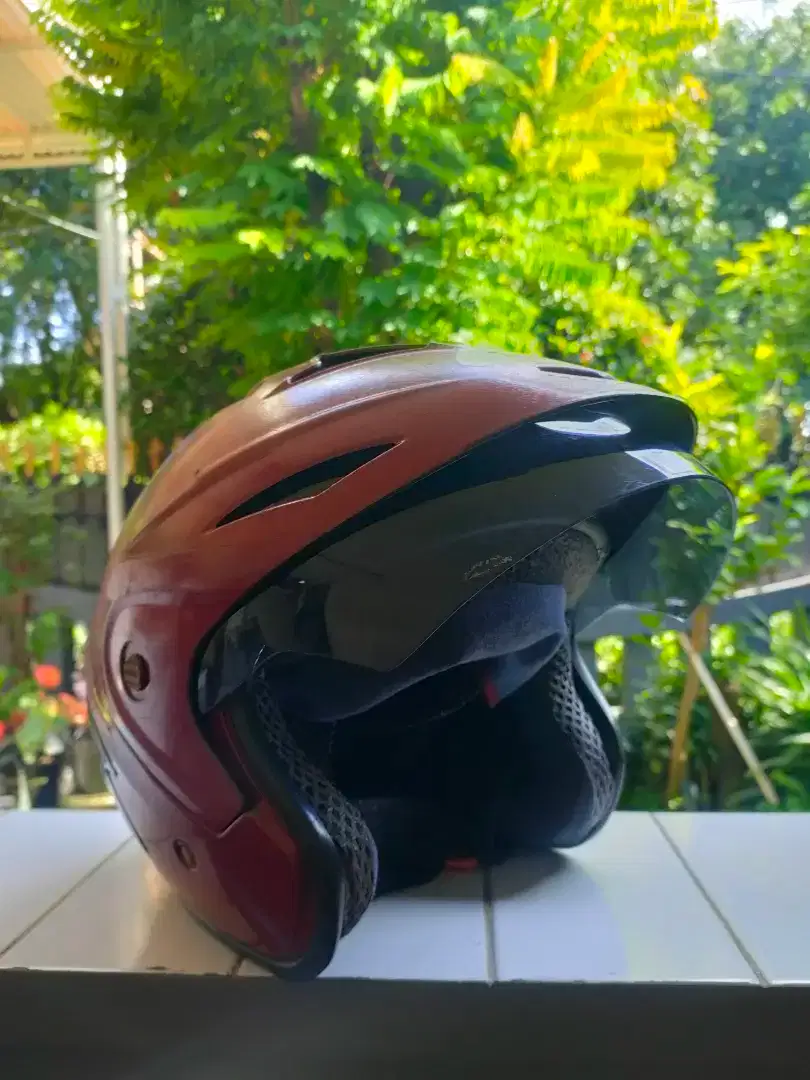 Helm LEA Merah (SNI)