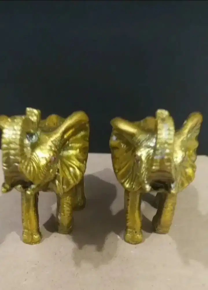 PAJANGAN GAJAH KUNINGAN