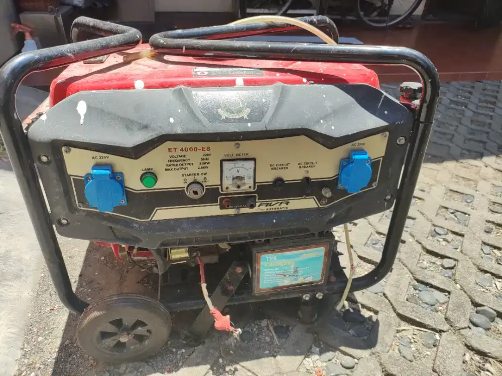 Genset ET4000ES bensin 2,8kw auto starter